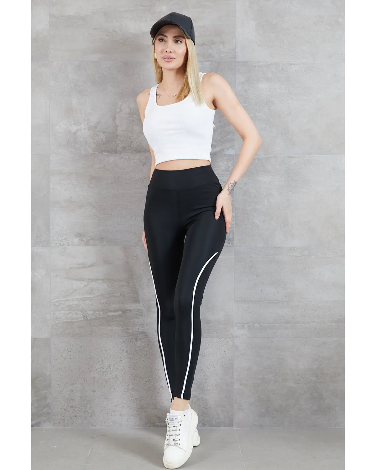 İnce Şeritli Tayt 3 İnce Şeritli Tayt - Görsel 3