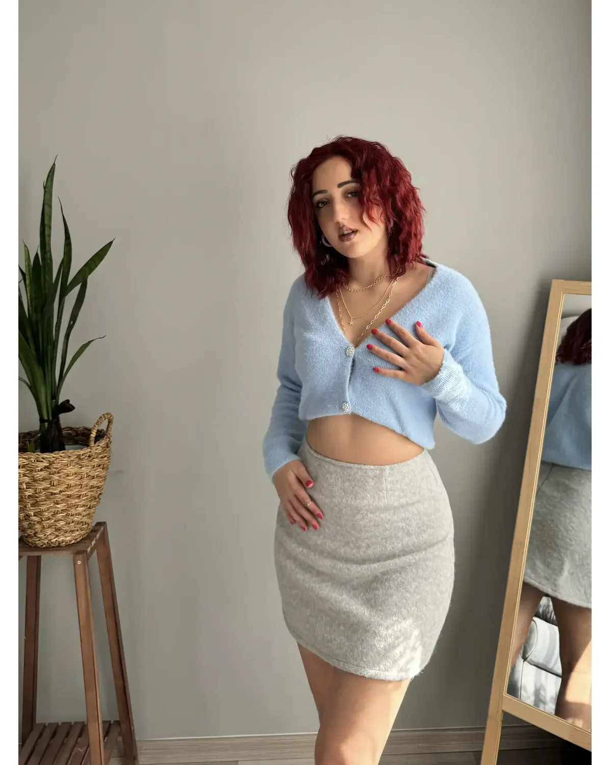 Mavi tüylü hırka standart beden 2 Mavi tüylü hırka standart beden - Görsel 2