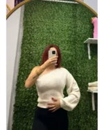 Omuz İnci Detay Kazak